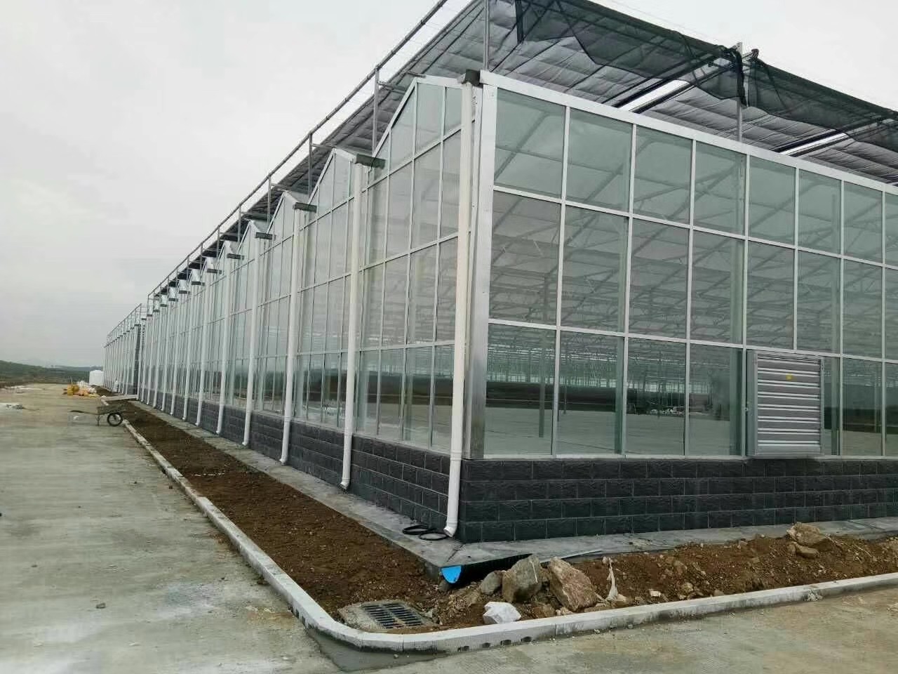 Livestock steel structure